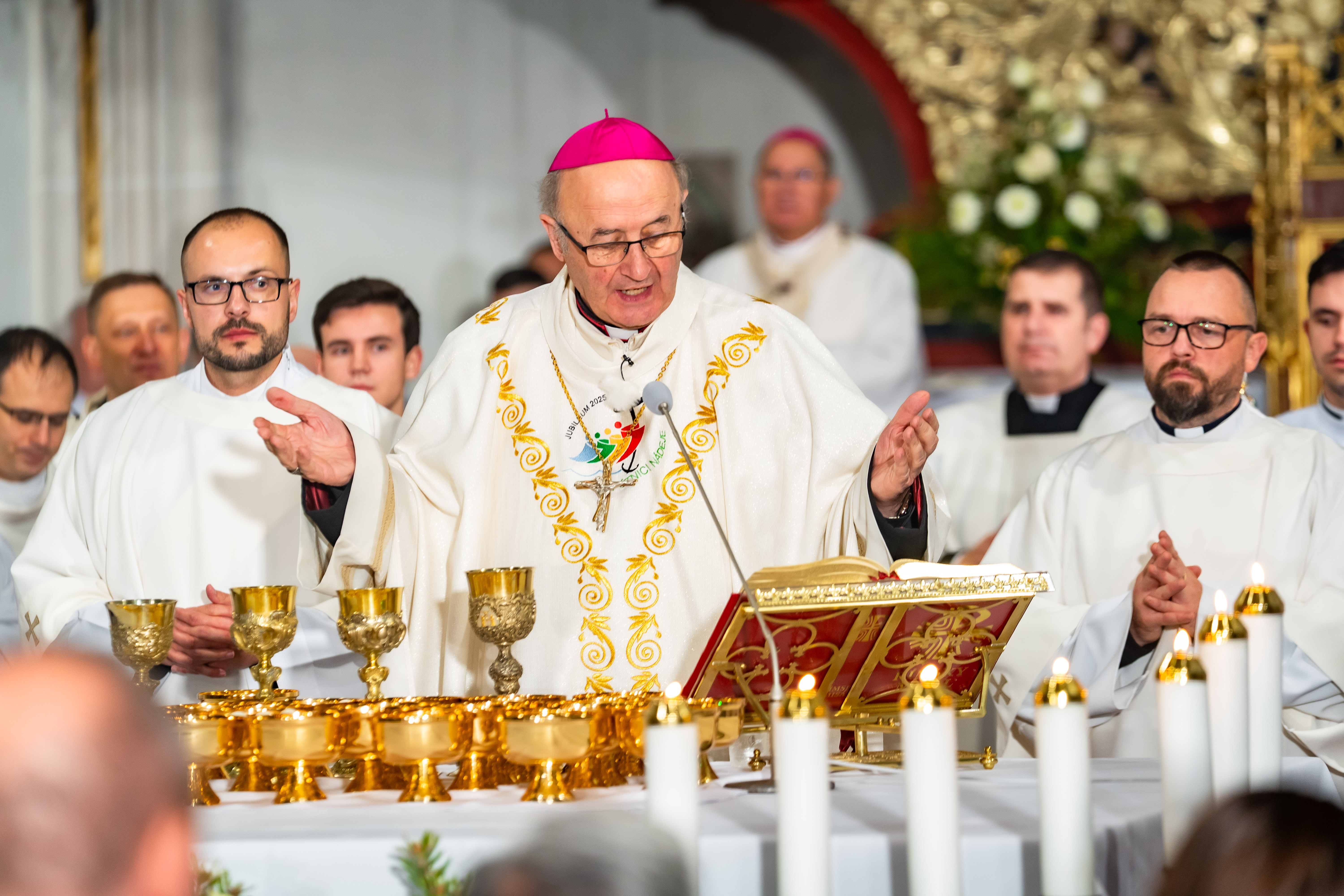 sv. omsa s mladymi v Dome sv. Alzbety -39